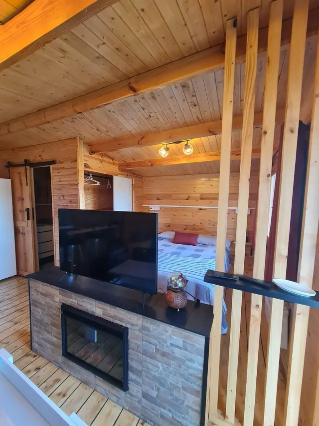 Parcela con una casita de madera en Cumbres Verdes. — 19