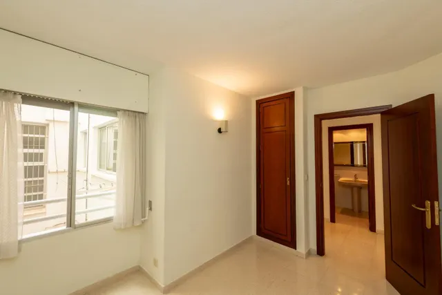 Estupenda vivienda con vistas a los jardines de la Diputación!! — 31