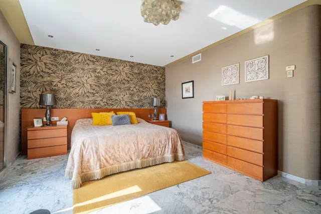 Ático 4 habitaciones 275m² en venta - Cruz de Humilladero- Paseo de los Tilos — 8