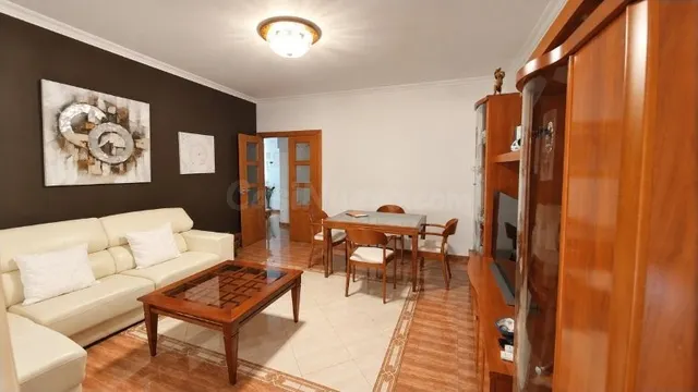 Amplio y precioso  piso de 4 dormitorios en alquiler  en camino de suárez — 25