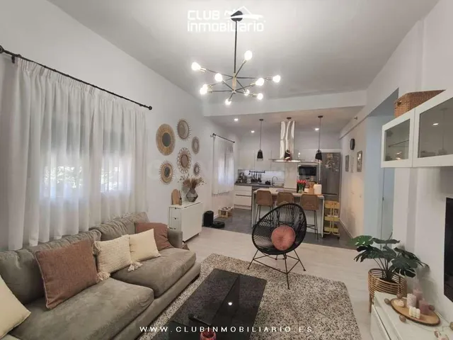 Diseño, luz y comodidad en Avenida Islas Canarias - foto 4