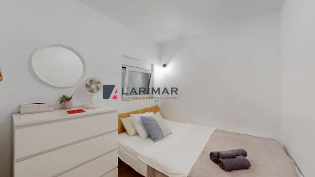 Hostal en pleno funcionamiento en el centro de Alicante | licencia turística | rentabilidad 10%-14% — 14