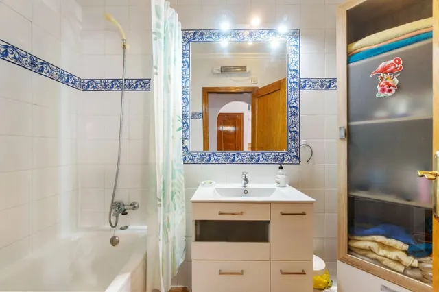 Encantadora Casa Adosada con Terraza Soleada en La Zenia — 15