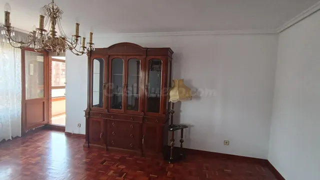 Piso 4 dormitorios G-3. Oportunidad - foto 5
