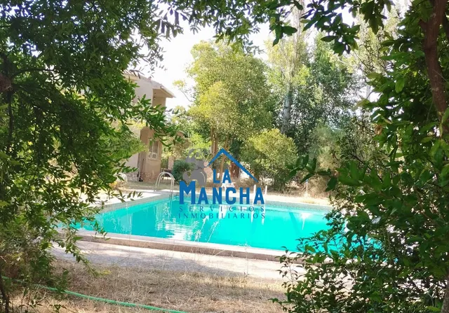 *475.000* INMOBILIARIA LA MANCHA VENDE ESPECTACULAR CHALET I