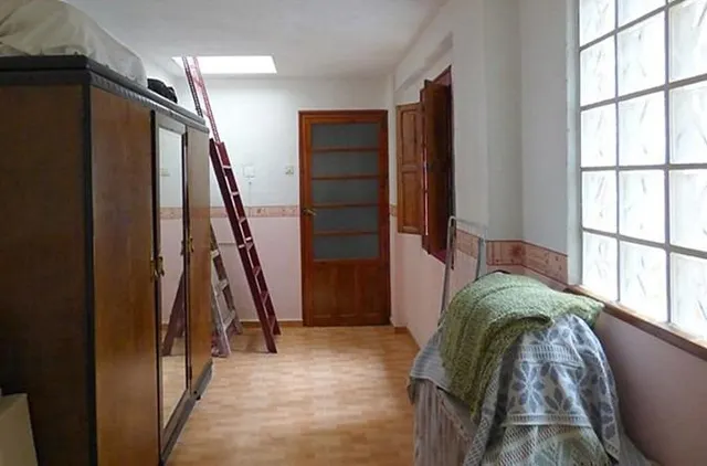 casa individual reformada patio con  dos locales — 24