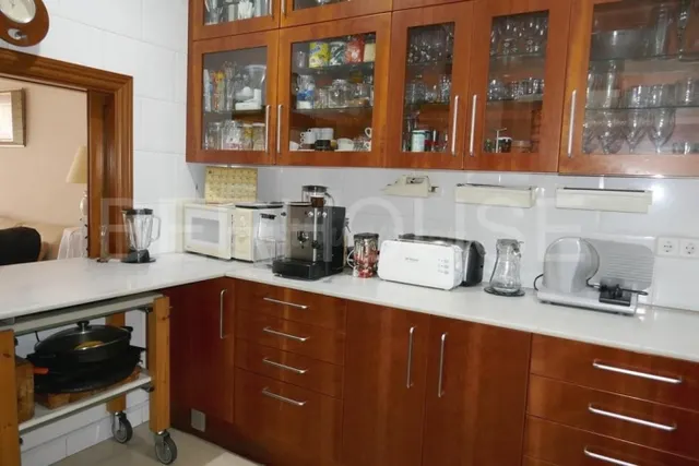 Magnífica casa de pueblo - foto 4