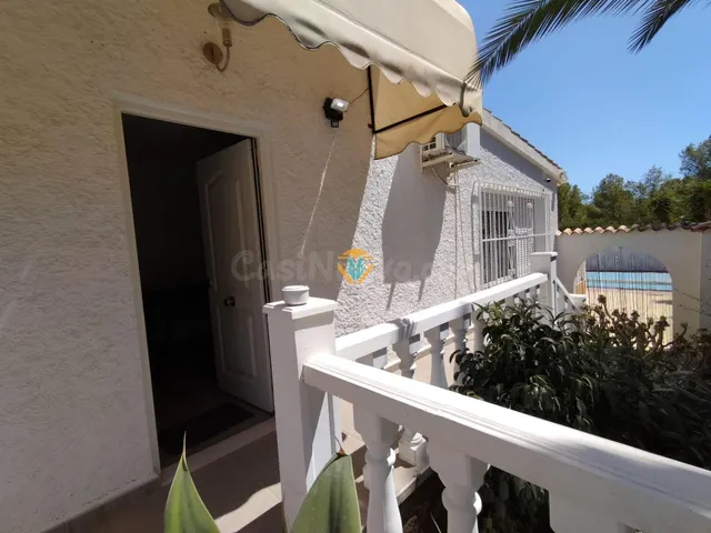CHALET INDEPENDIENTE CON PISCINA Y CERCA DE SERVICIOS - foto 5