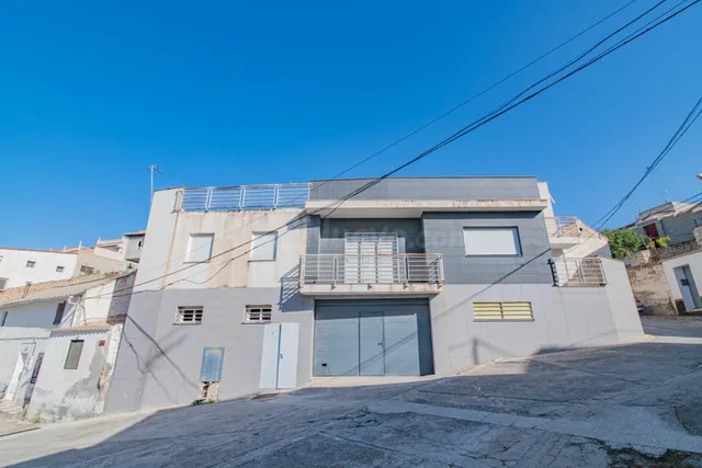EDIFICIO EN VENTA EN MORALEDA DE ZAFAYONA — 5