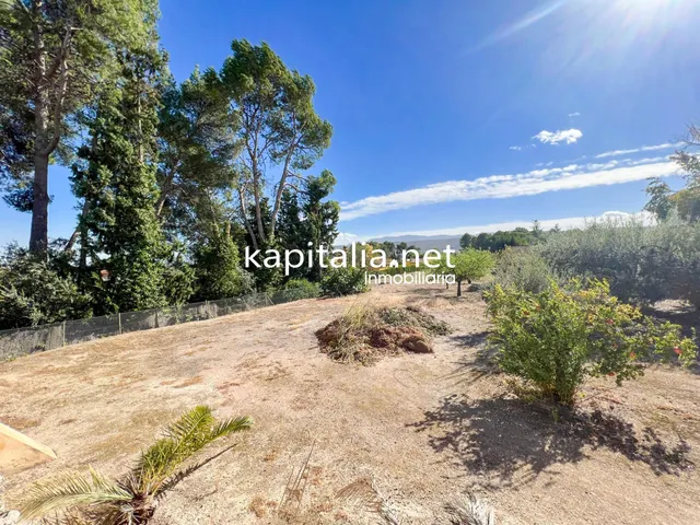 Magnifico chalet a la venta en Valencia — 38
