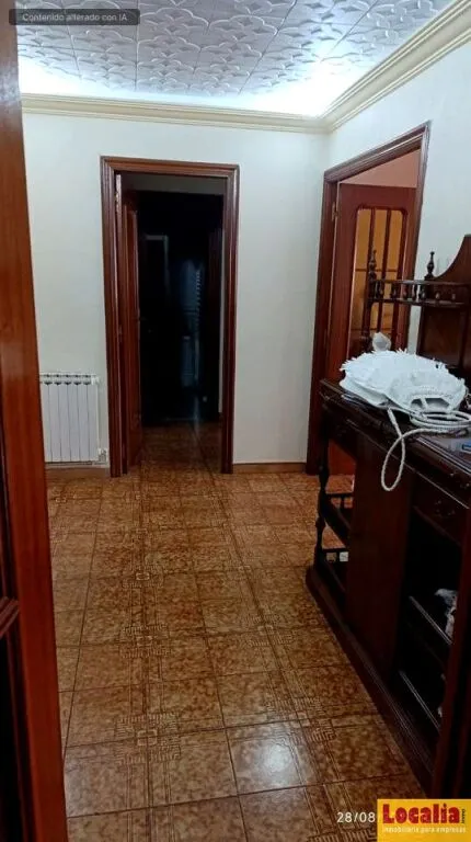 Piso de 250 metros muy bien ubicado en Palencia - foto 4