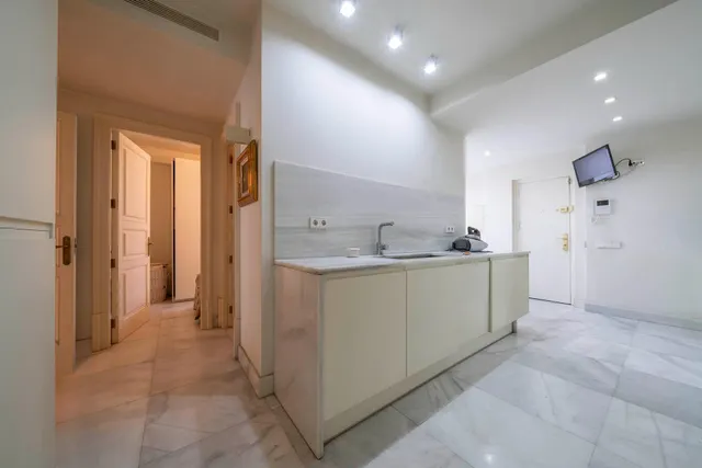 VIVIENDA DE AUTOR | 178 m2 | 7ª PLANTA | 5 DORMITORIOS | PARQUE DE LAS AVENIDAS — 27