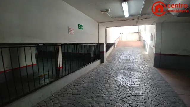 Plaza de Garaje en la Zona Nueva de Pechina — 6