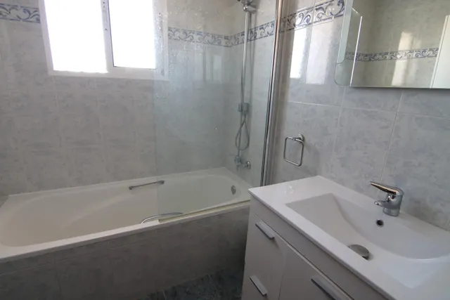CASA DE 3 habitaciones CON TERRAZA PRIVADA Y PATIO — 31