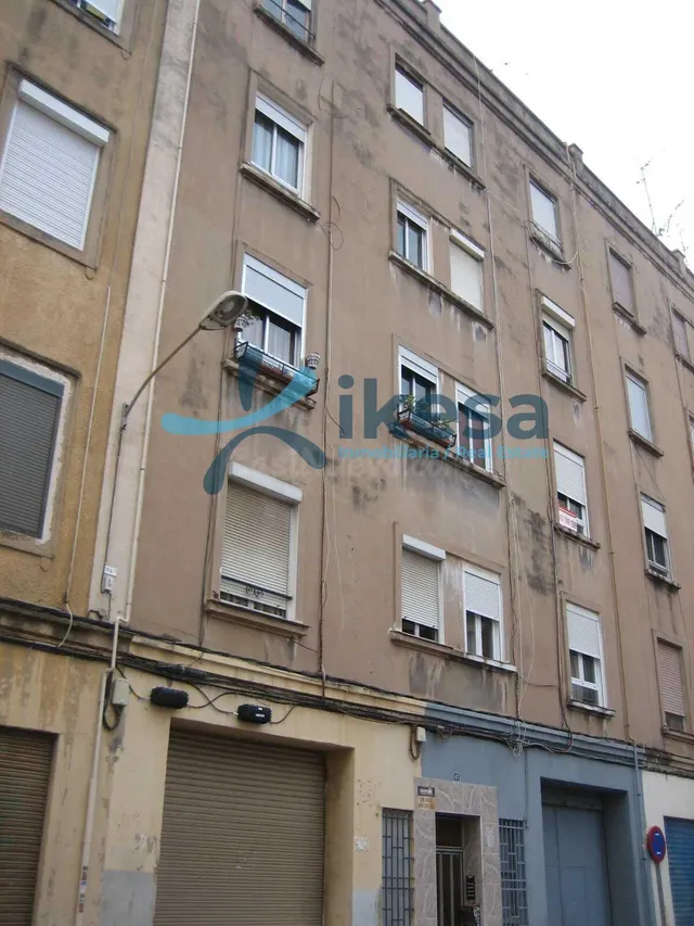 VENTA DE VIVIENDA EN VALENCIA. ACTIVO INMOBILIARIO SIN POSES
