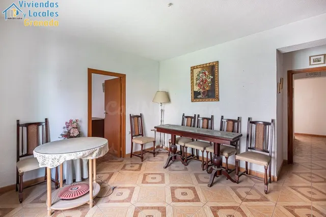 Piso en Zaidín — 4