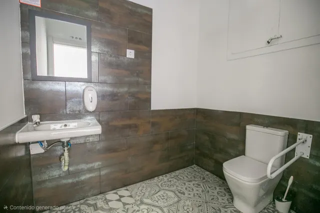Alquiler Local Comercial en Primera Línea del Puerto de Santa Pola — 10