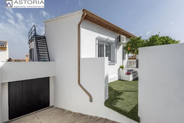 Casa en venta en Monachil (Granada) – Amplia, luminosa y con gran potencial — 33
