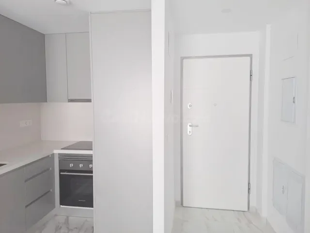Apartamento moderno de un dormitorio en Torrevieja — 5