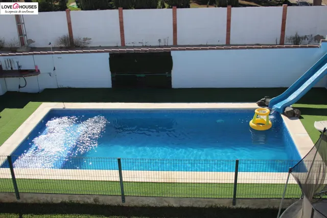 OPORTUNIDAD CHALET CON PISCINA – ZONA PAGO DEL HUMO — 7