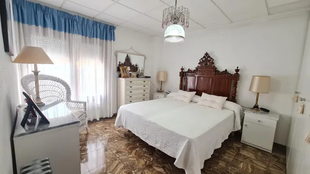 Casa 4 habitaciones 350m² en venta - Avenida de chapí — 11