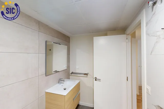 Preciosa vivienda con piscina, garaje y trastero en urbanización para disfrutar todo el año en Castellón — 35
