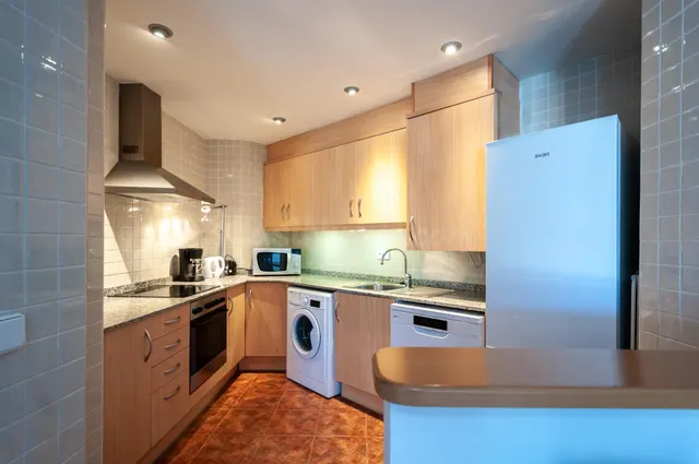 Apartamento Renovado en una Ubicación Inmejorable en Calpe – - foto 5