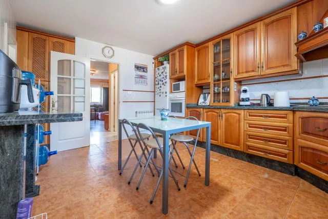GRAN VIVIENDA UNIFAMILIAR ADOSADA EN OGIJARES — 22