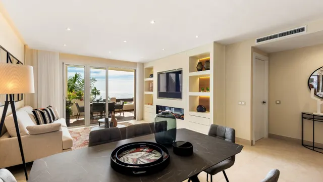 APARTAMENTO TOTALMENTE REFORMADO CON VISTAS DESPEJADAS AL MAR EN VENTA EN BAHÍA DEL VELERÍN, ESTEPON — 33