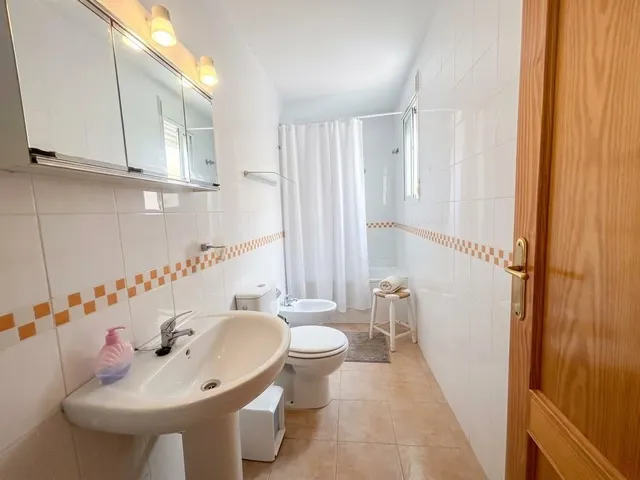 PISO CON SOLÁRIUM Y 2 PLAZAS DE GARAJE EN LOS NIETOS — 12
