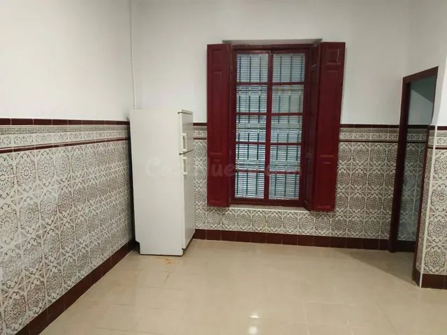 Oportunidad para reformar o nueva obra en el centro de Santi - foto 4