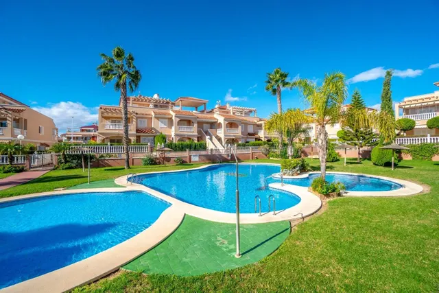Bungalow Planta Alta 3 habitaciones 131m² en venta - Playa F - foto 2