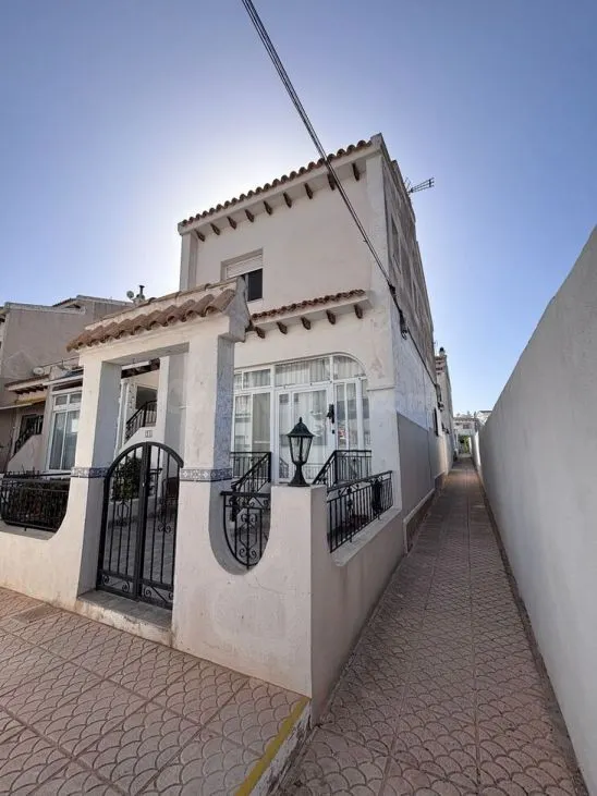 Casa 2 habitaciones 96m² en venta - Las Filipinas — 4