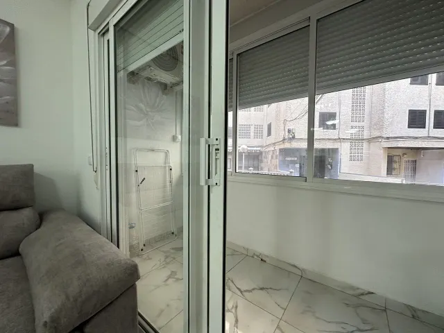 APARTAMENTO DE 2 DORMITORIOS 2 BAÑOS EN TORREVIEJA — 11