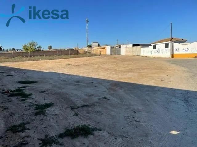 Terreno urbano no consolidado en Rociana el Condado - foto 3