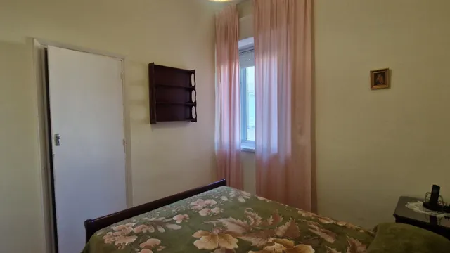 Amplio piso de 4 dormitorios en Pio XII - Zona Centro — 18