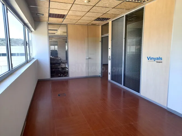 Oficinas equipadas y con suministros! - foto 5