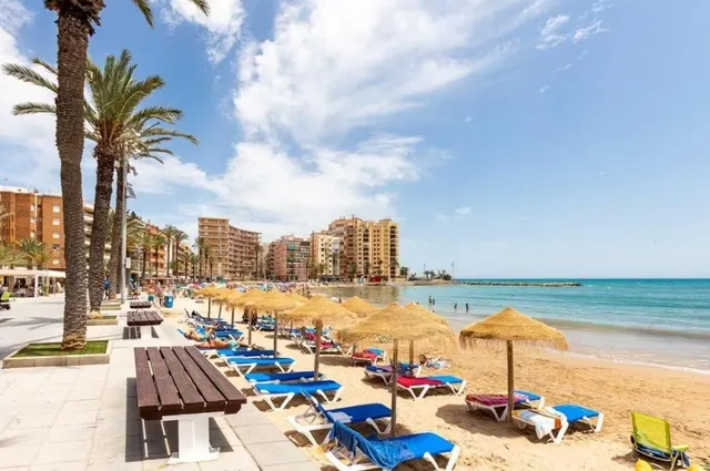 Casa 2 habitaciones 75m² en venta - Cabo cervera — 19
