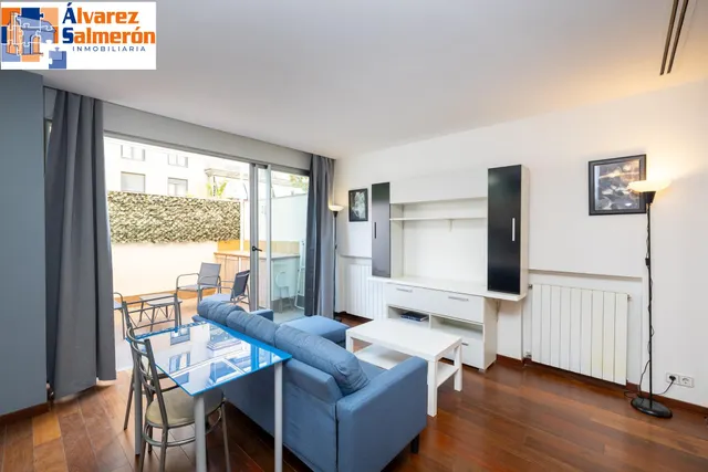 Apartamento tipo loft con garaje incluido y piscina en zona Parque Lagos — 8