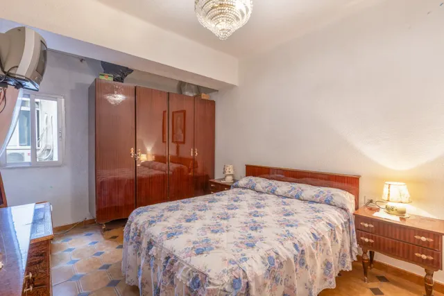 Piso amplio de tres dormitorios en ribera del genil-camino de ronda — 16