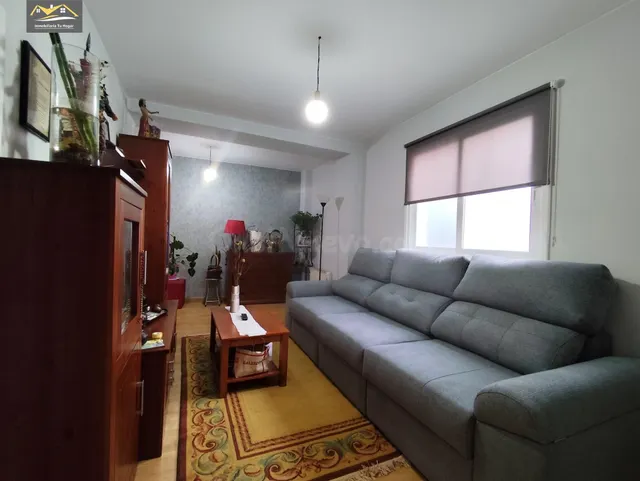 Amplio y Céntrico Piso Reformado en Ourense . Zona parque Ba