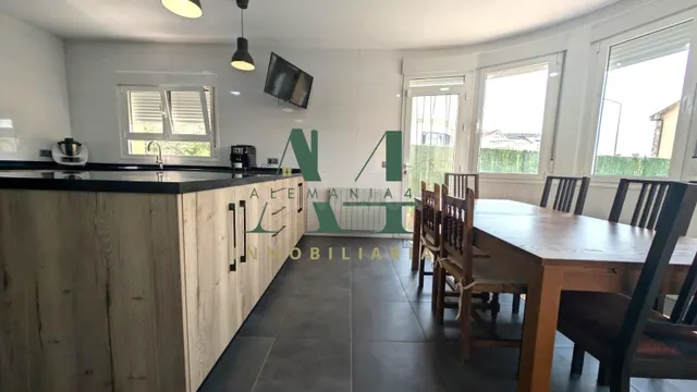 Exclusivo Chalet Reformado en Caceres - R-66 por 594.900€ — 19