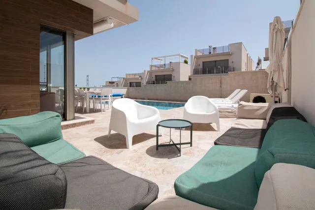 Villa 5 habitaciones 190m² en venta - Villamartín-Las Filipi - foto 4