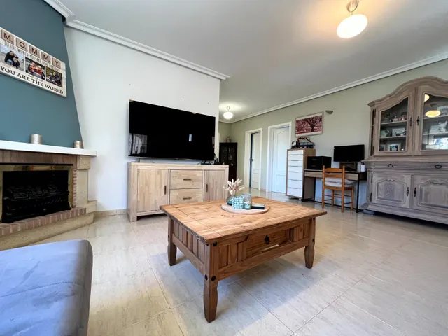 Chalet en Dolores con piscina climatizada, casa de invitados, paneles solares y mucho más — 14