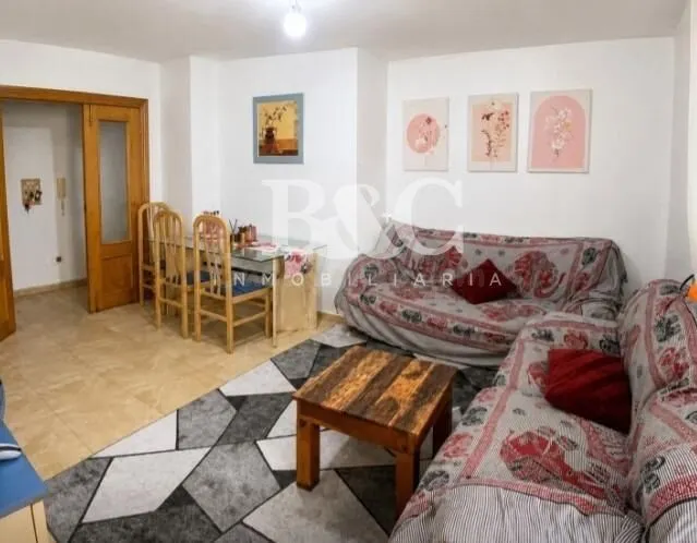 VIVIENDA EN SEGUNDA LINEA DE PLAYA DE PONIENTE EN LA ZONA DE - foto 3