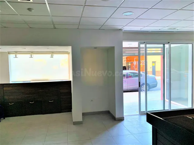 Verdulería completamente montada frente a Mercadona – Lista  - foto 2