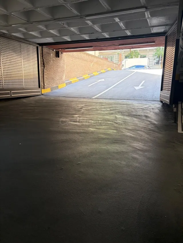 ¡OPORTUNIDAD ÚNICA EN RECOLETOS! 2 PLAZAS DE GARAJE JUNTAS · JORGE JUAN 43 · 2 FINCAS INDEPENDIENTES — 5