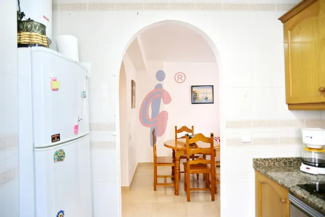 Piso de 3 dormitorios en venta en Guardamar del Segura, zona Mercadona, en esquina, con una gran terraza y vistas laterales al mar — 27