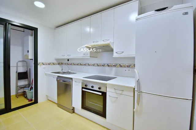 JARDINES DE MADRID con 2 habitaciones. Garaje, trastero y piscina. — 12