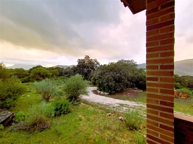 Casa-Chalet en Venta en Benalauria Málaga — 18